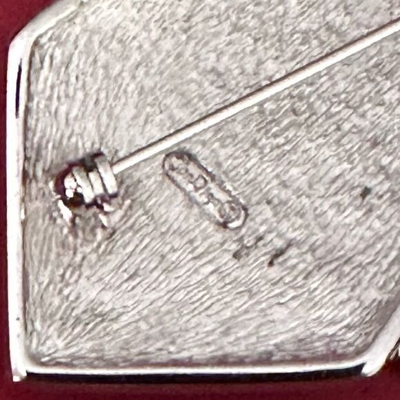 Uber Rare! Dior Vintage Silver Rhinestone Pendant Brooch Necklace ✨ - Picture 6 of 6